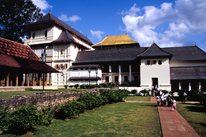 Dalada Maligawa in UNESCO Weltkulturerbe-Stätte Kandy
