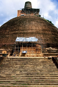 Jetavanarama Dagoba in Anuradhapura, the world's largest ancient building made of baked brick 