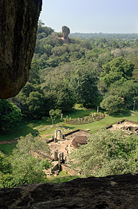 picturesque Hatthikuchchi ruins