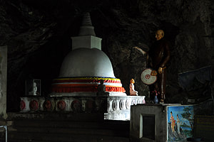 stupa inside the cave temple of Divaguhawa near Kuruwita