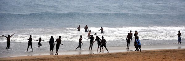 locals at Nilaweli Beach near Trincomalee