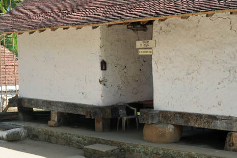 granaries of the Embekke Temple