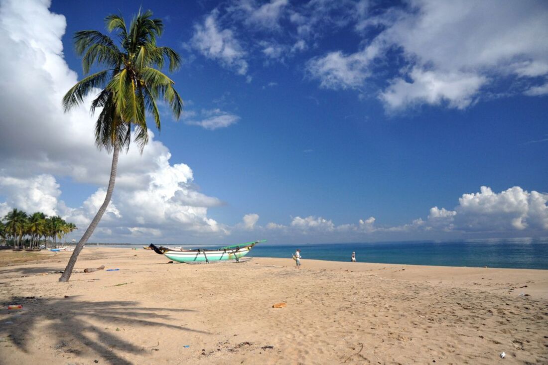 beach of Kalmunai in Sri Lanka's Badulla District