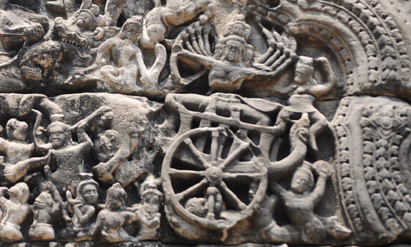Ravana depicted at the western lintel of the third West Gopura of Preah Khan temple in Angkor, Cambodia  