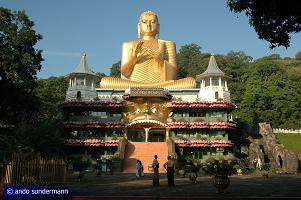 Dambulla - Buddha Statue of the Golden Temple
