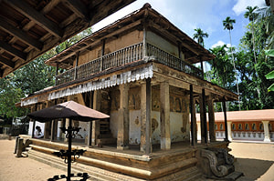 Dambadeniya temple in Kurunegala District