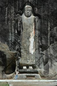 central Buddha statue of Buduruvagala