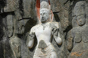 Bodhisattva Avalokiteshvara statue in Buduruvagala