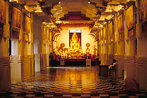 donation hall in the Temple of the Tooth Museum
