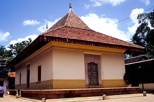 Asgiriya monastery in Kandy
