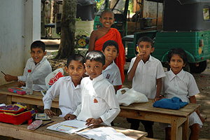 Buddhist sunday school of the Degaldoruwa Raja Maha Viharaya in Sri Lanka