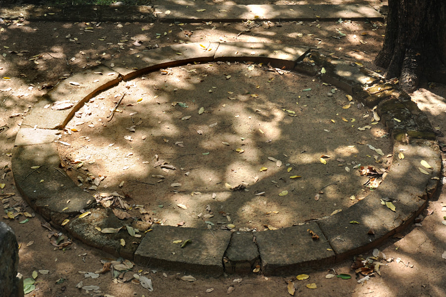 Kreis-Struktur im historischen Kloster Manakanda bei Anuradhapura