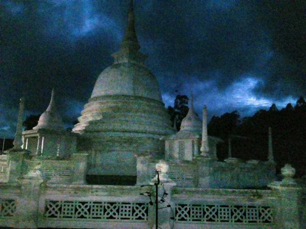 Buddhist stupa of Divurumpola
