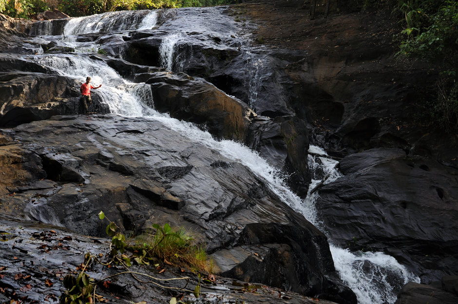 Dodan Ella waterfalls in Sri Lanka's Ratnapura district