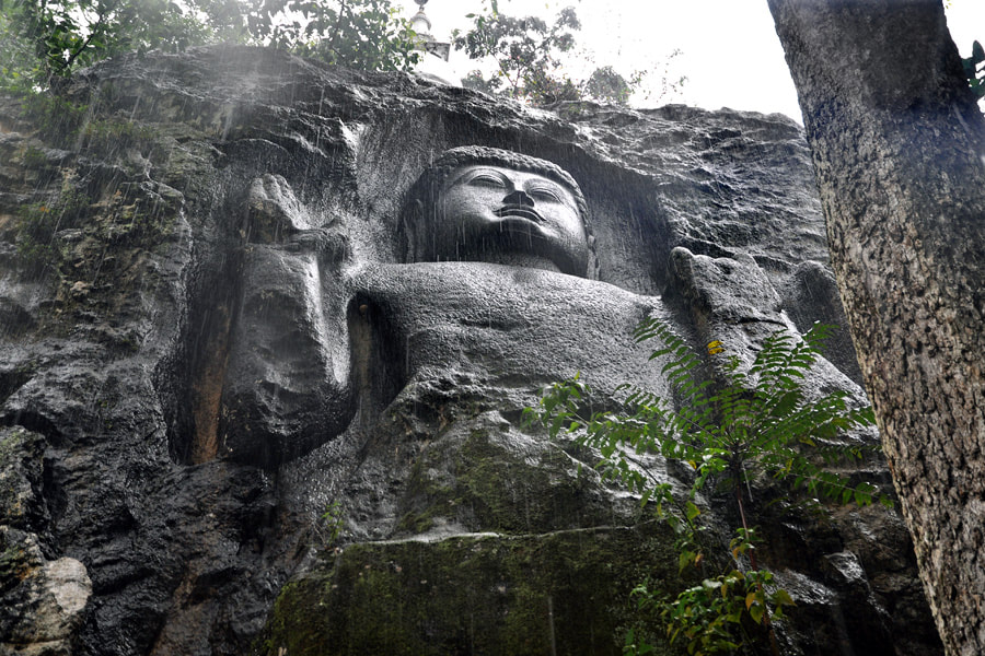 rock-cut Buddha of Dova
