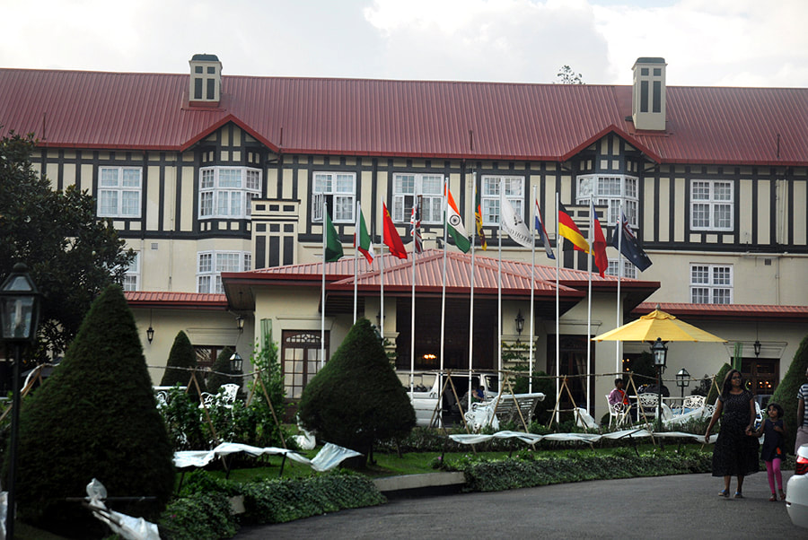 renowned Grand Hotel near the Nuwara Eliya Golf Course 