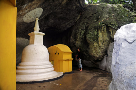 Stupa in the entrance of the Dowa tunnel