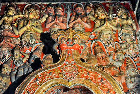 Hindu deities adoring the Buddha in Lankatilaka