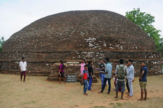 Mihinduseya Stupa in Mihintale