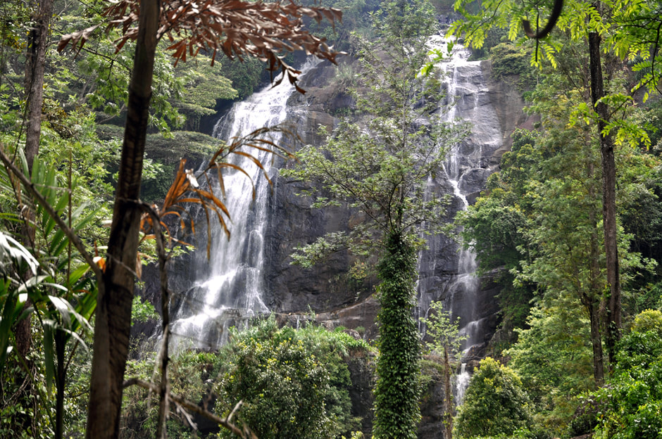 Hunas Falls near Kandy
