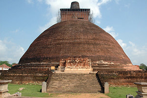 Jetavanarama Dagoba in Anuradhapura