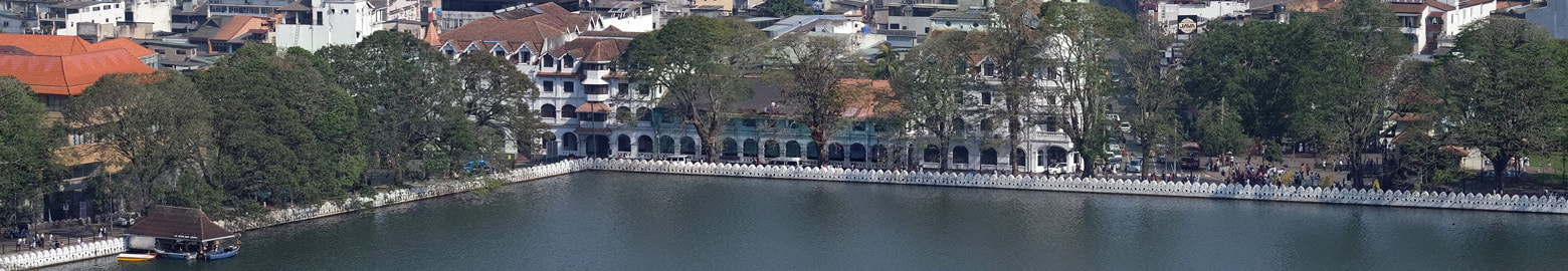 Queen's Hotel at Kandy Lake