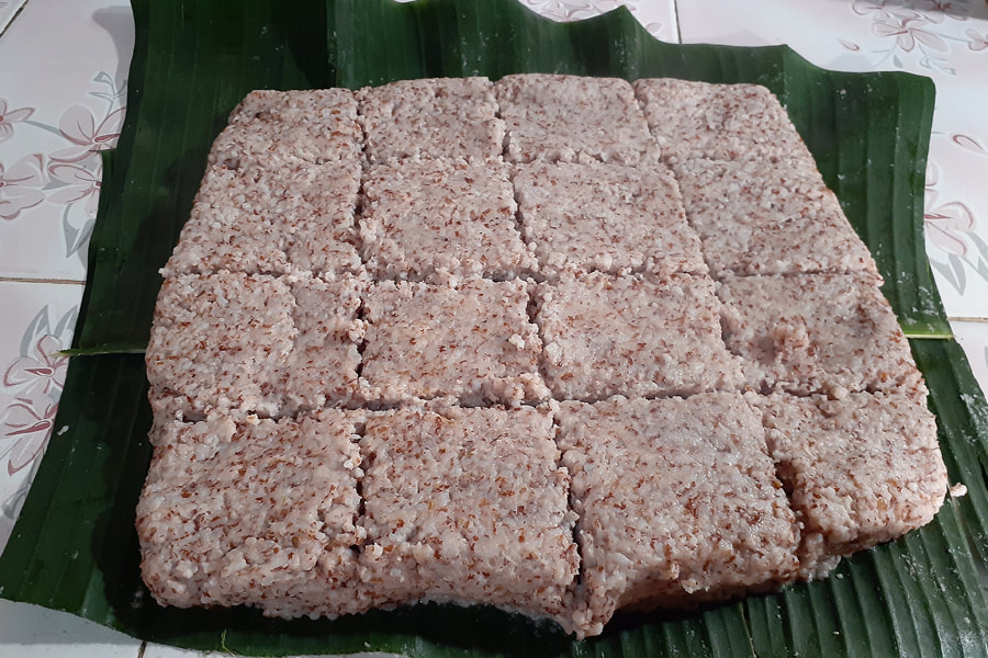 Kiribath, Sri Lanka's typical rice on festival days 