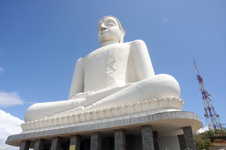 Athugala Samadhi Buddha statue in Kurunegala