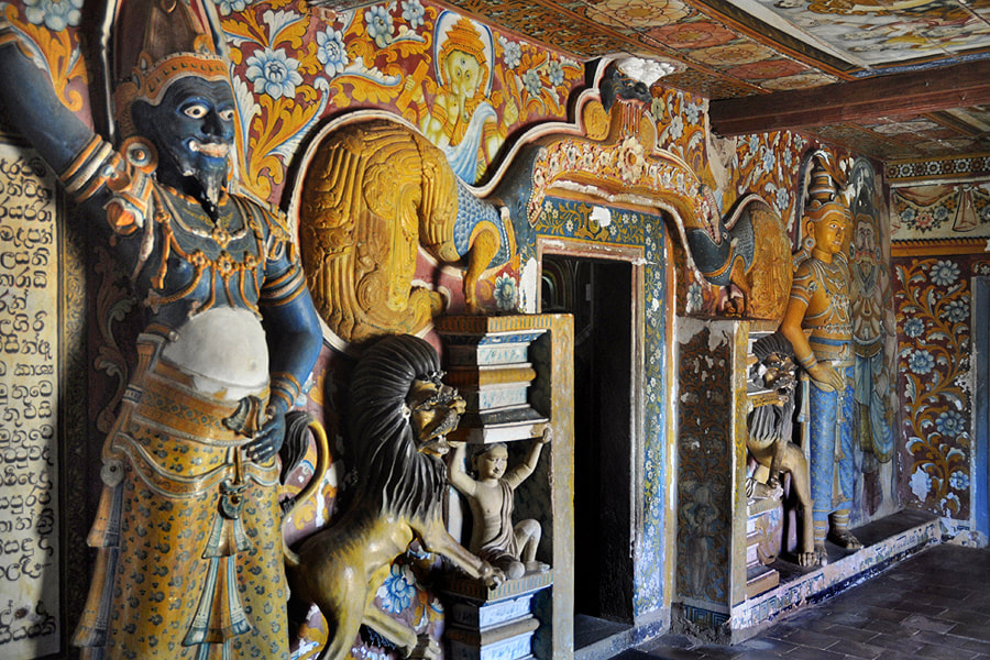 Makara Torana at the Raja Maha Vihara of Mulkirigala