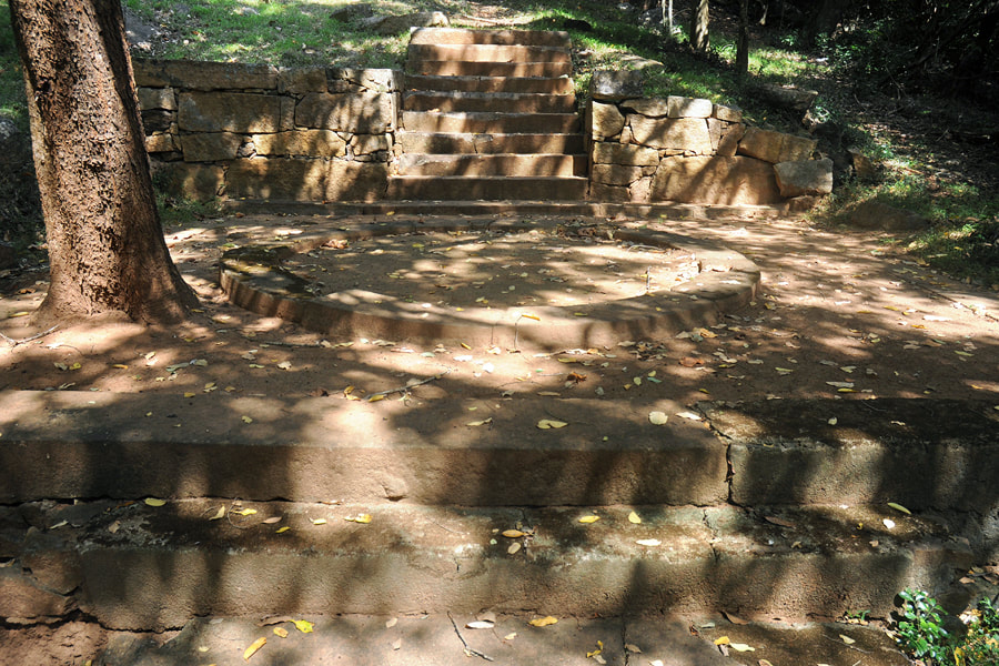 stairway of the meditation path in Manakanda
