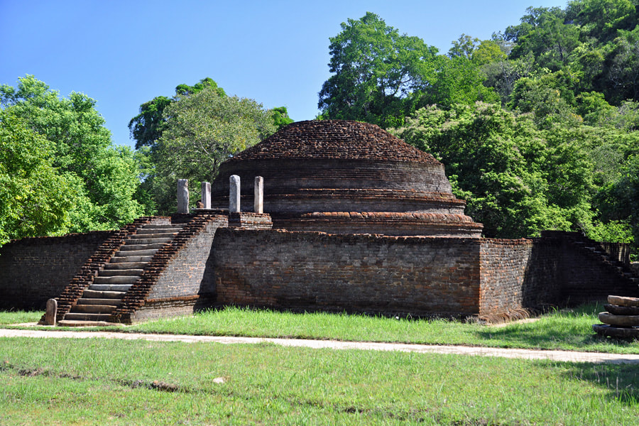 stupa on a trerrace in Namal Pokuna