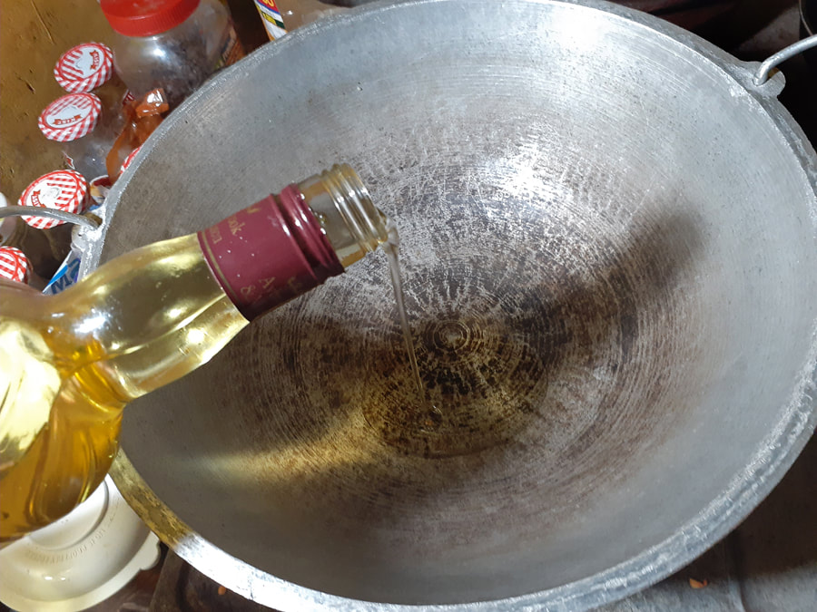 oil in the wok for pasta Sri Lanka style