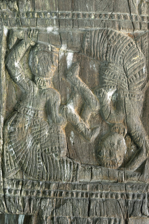 Panavitiya Ambalama woodcarving of acrobats