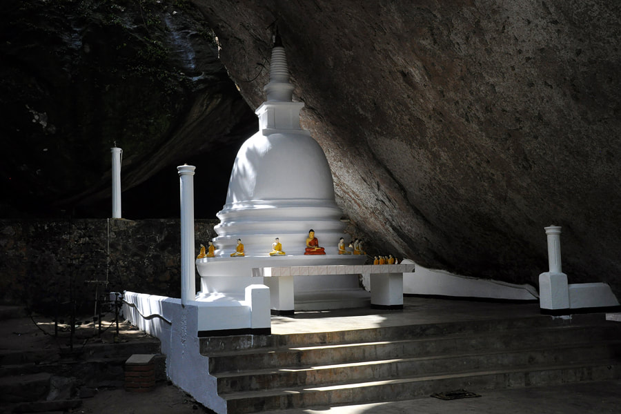 Pilikuttuwa forest monastery