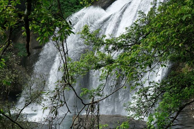 waterfall of Huluganga Ella to the northeast of Kandy in Sri Lanka's central highlands