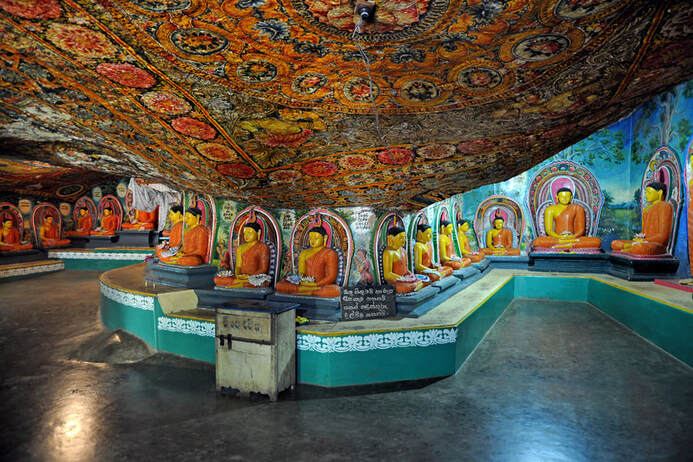 largest decorated cave temple of Varana Rajamaha Vihara in Sri Lanka
