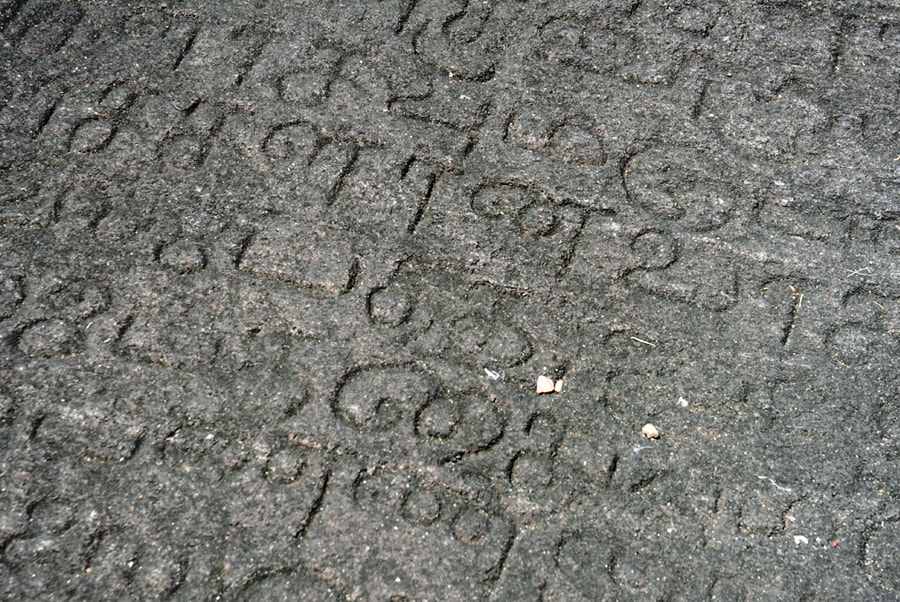 Shila Lekhana inscription at Lankatilika temple