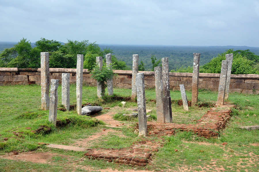 Pilimage auf dem Hügel von Thiriyai