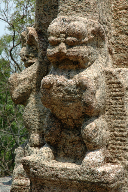 lion figures at a column in Yapahuwa