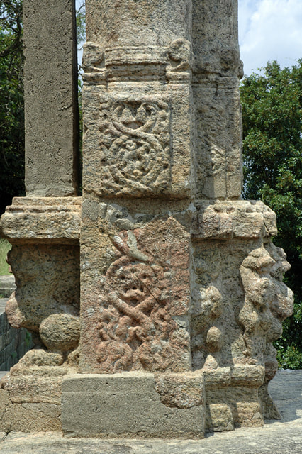 pillar in a Southindian style in Yapahuwa